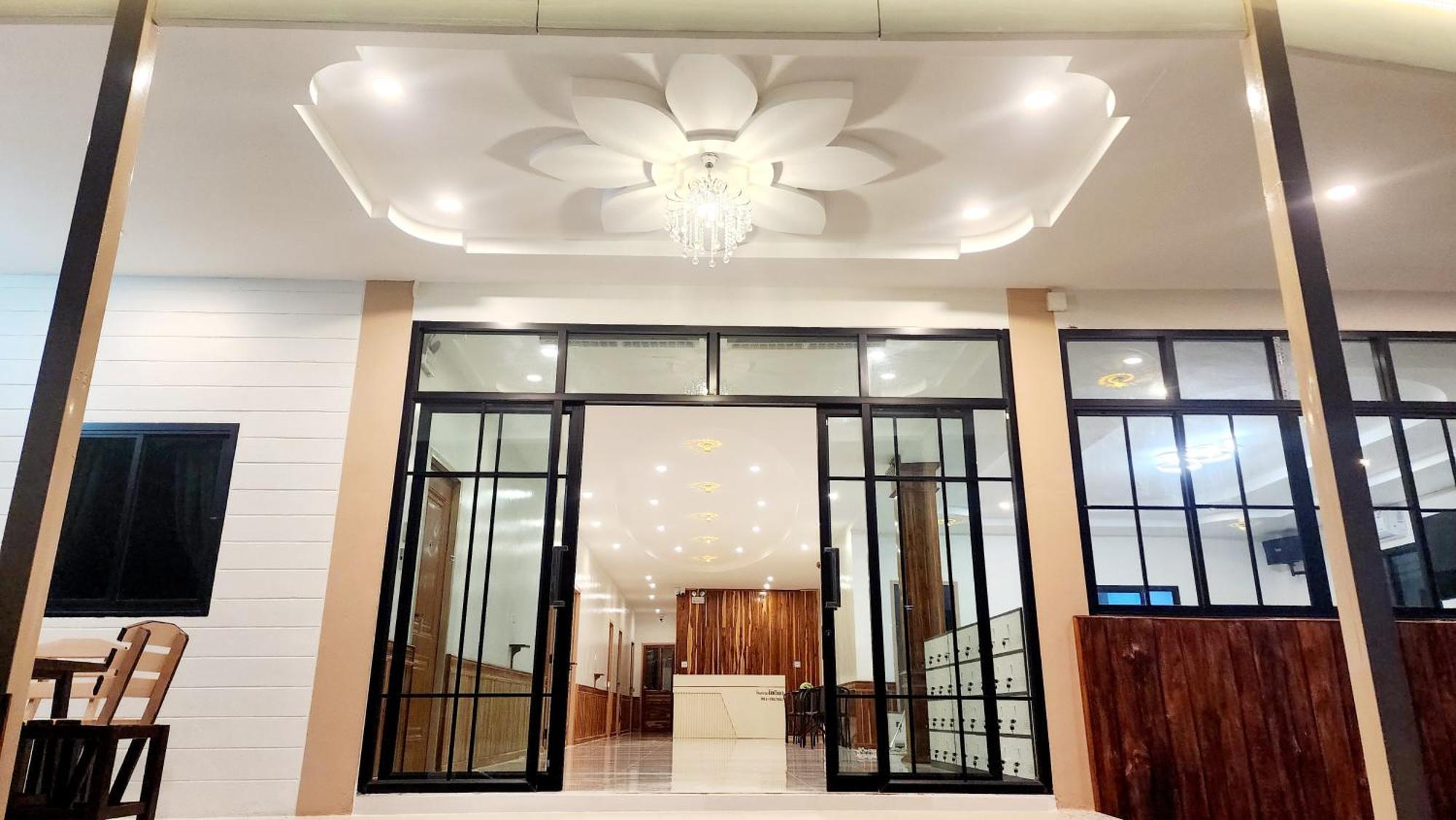 Chotika Hotel โรงแรมโชติกา ณ เชียงคาน 外观 照片